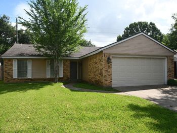 2411 Country Place Drive
