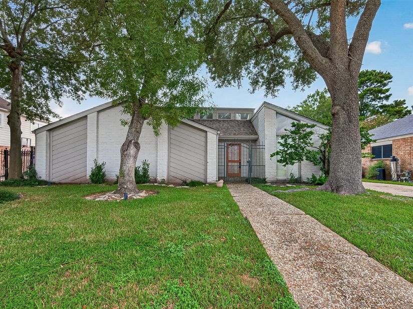 4711 Eagle Trail Drive, Houston TX 77084