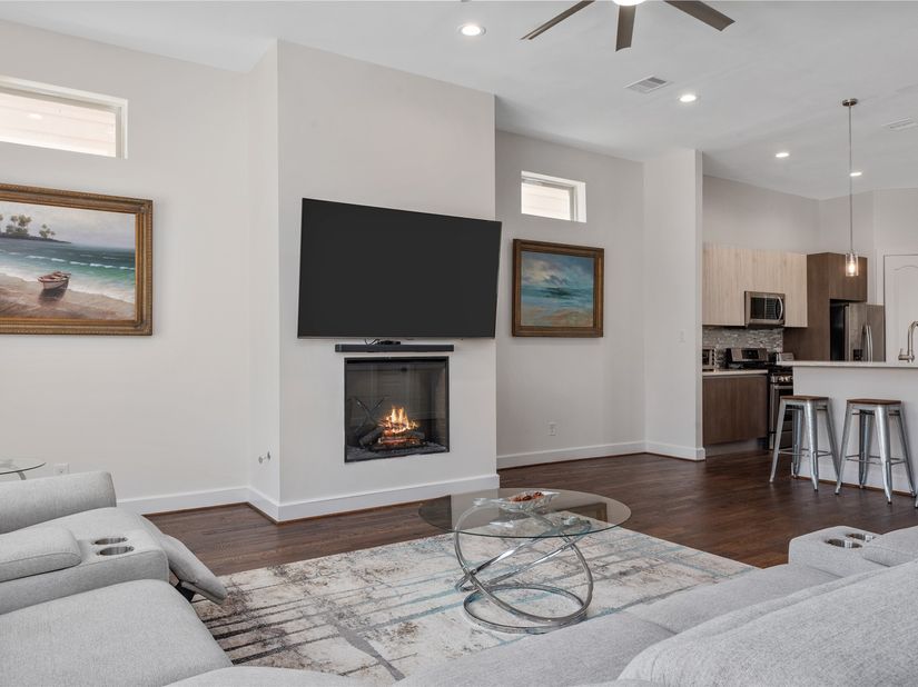 9406 Glenfield Court, Houston TX 77096