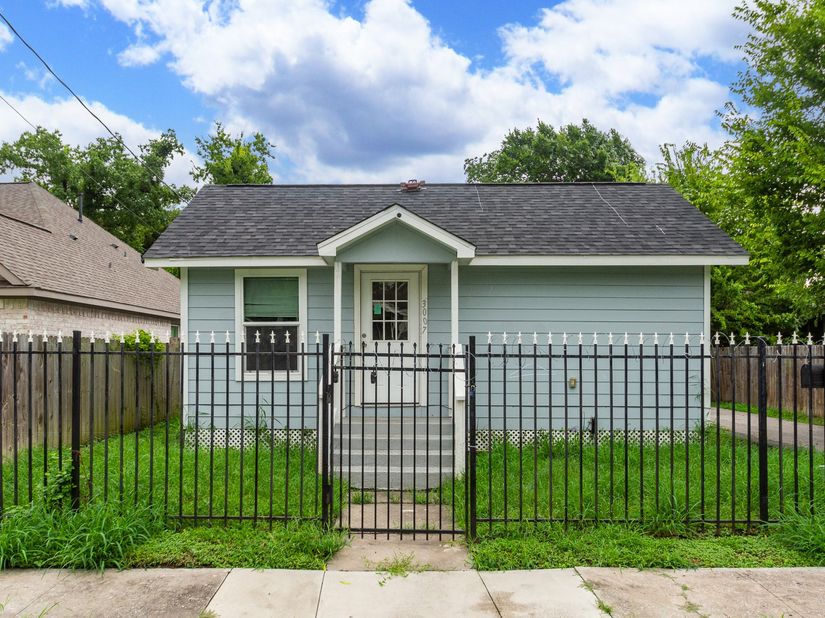 3007 Tuam Street, Houston TX 77004