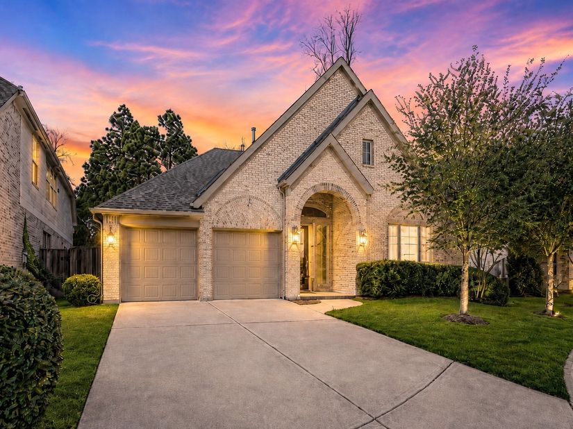 23649 Sage Villa Drive, New Caney TX 77357