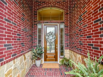 6518 Monrovia Lane