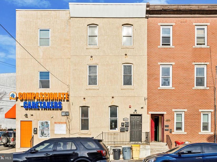 2439 N College Avenue, Philadelphia PA 19121