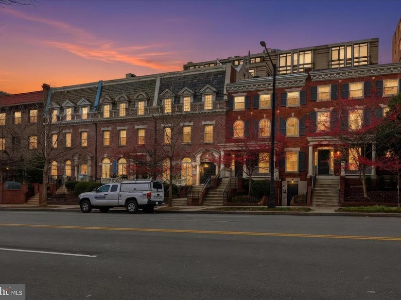 2818 Connecticut Avenue NW 5, Washington DC 20008