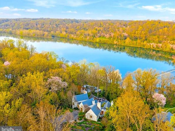 1100 Crest Lane, Mclean VA 22101