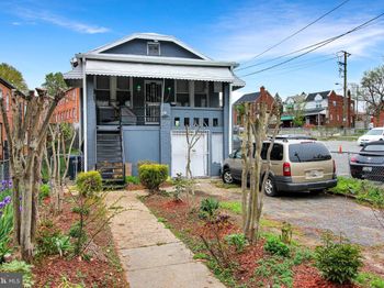 4380 Benning Road NE