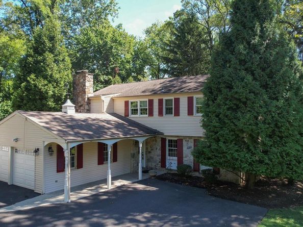 1715 Terwood Road, Huntingdon Valley PA 19006