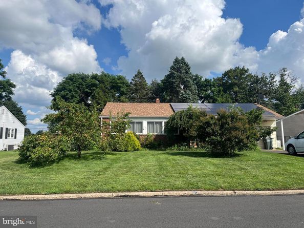 1327 Lacebark Street, Feasterville Trevose PA 19053
