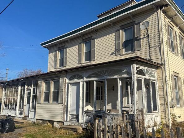 601 Maple Avenue, Philadelphia PA 19116