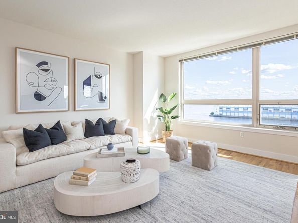 717 S Chris Columbus Boulevard 1506, Philadelphia PA 19147