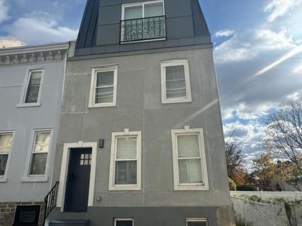217 Grape Street, Philadelphia PA 19128