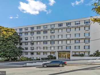 1730 Arlington Boulevard