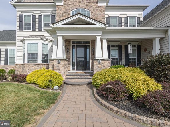 3 Shady Pines Drive, Ivyland PA 18974