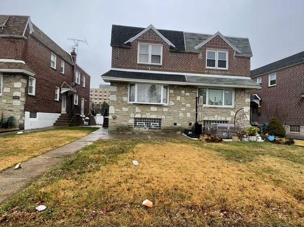 2733 Solly Avenue, Philadelphia PA 19152