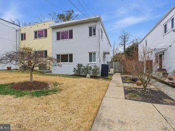 4848 Reservoir Road NW