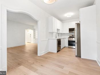 4000 Cathedral Avenue NW