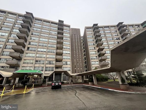 1001 City Avenue E404, Wynnewood PA 19096