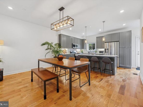 7005 Pipers Glen Way, Philadelphia PA 19119