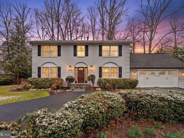 930 Park Street SE, Vienna VA 22180