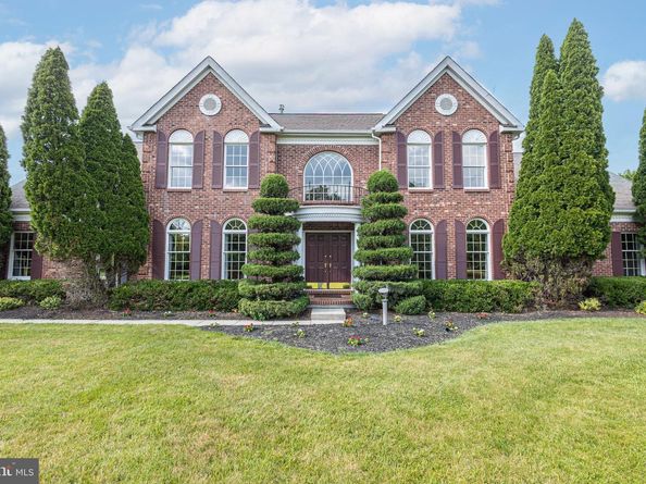 2062 Silverwood Drive, Newtown PA 18940