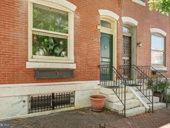 2424 Lombard Street, Philadelphia PA 19146