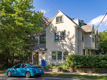 554 W Ellet Street