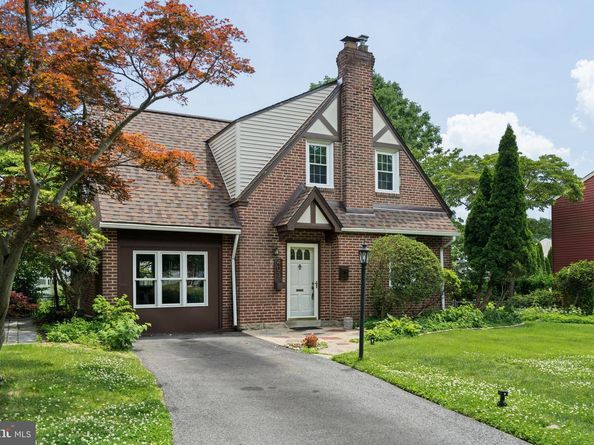 403 Walnut Hill Lane, Havertown PA 19083