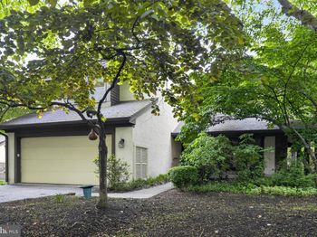 507 Kettlehouse Pond
