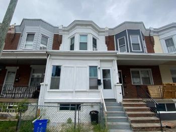 2111 S Shields