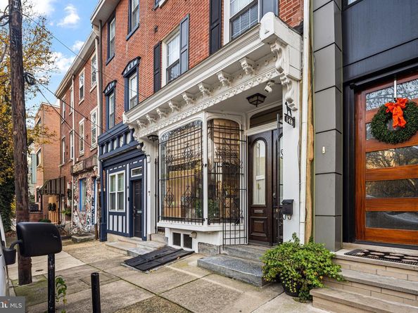 148 Vine Street, Philadelphia PA 19106