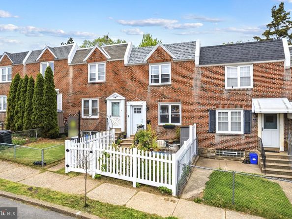 374 Fairway Terrace, Philadelphia PA 19128