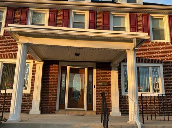 463 Burmont Road, Drexel Hill PA 19026