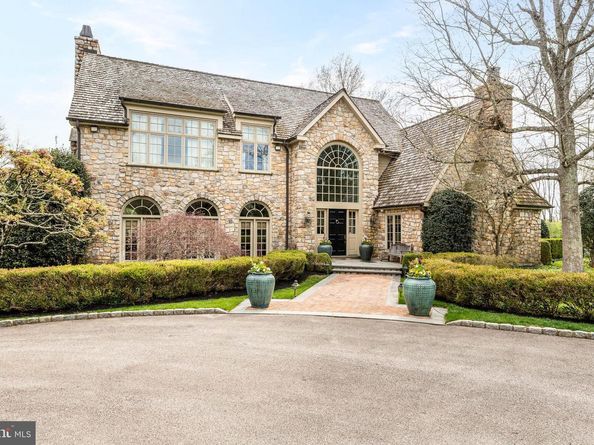 1347 Fording Brook Road, Lower Gwynedd PA 19002