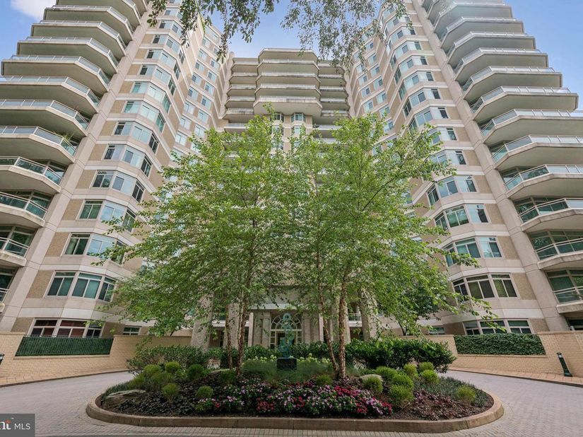 5630 Wisconsin Avenue 506, Chevy Chase MD 20815
