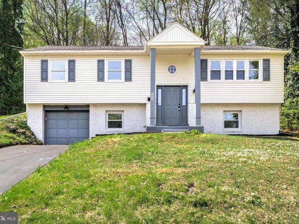 333 Golf Hills Road, Havertown PA 19083