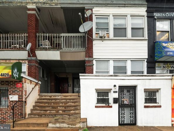 4815 Walnut Street, Philadelphia PA 19139