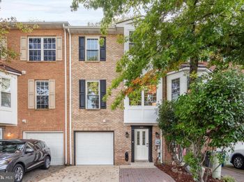 122 Sanborn Place