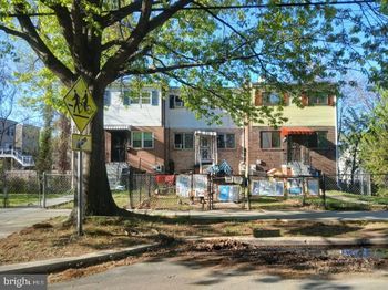 5814 Clay Street NE