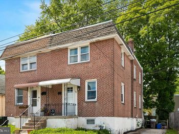 921 Spruce Street