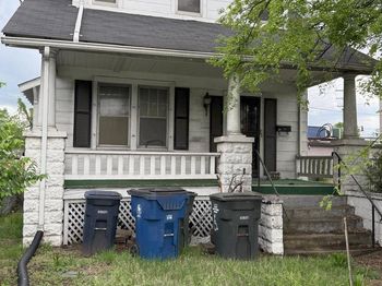 1622 Eastern Avenue NE