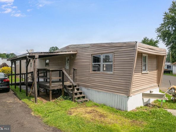 1446 Gibson Road, Bensalem PA 19020