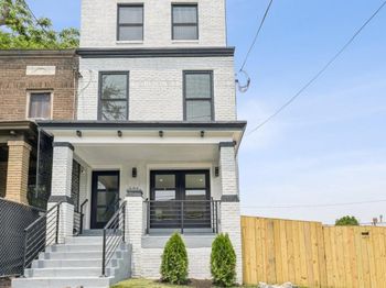 636 Edgewood Street NE