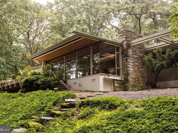 301 Hughes Road, King Of Prussia PA 19406