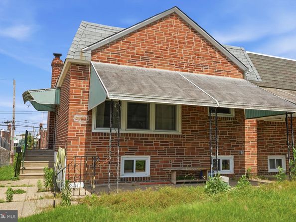 2111 Oakmont Street, Philadelphia PA 19152