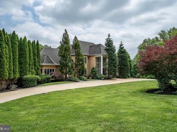 1041 Herkness Drive