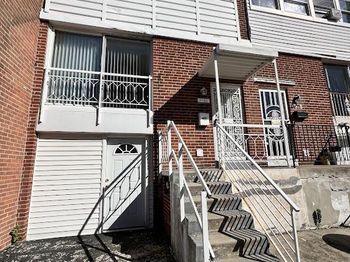 6926 Grosbeak Place