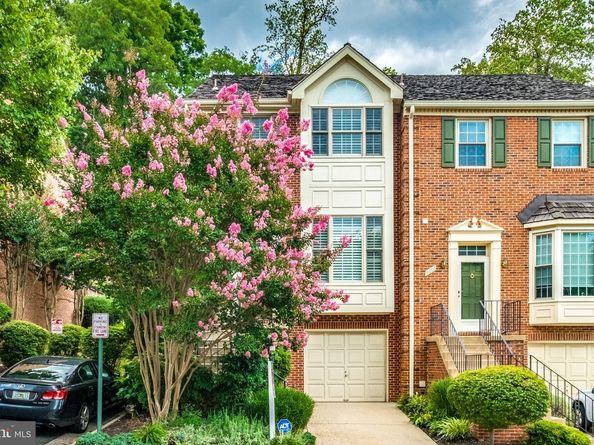 6008 Kelsey Court, Falls Church VA 22044