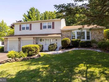 31 Crestview Drive