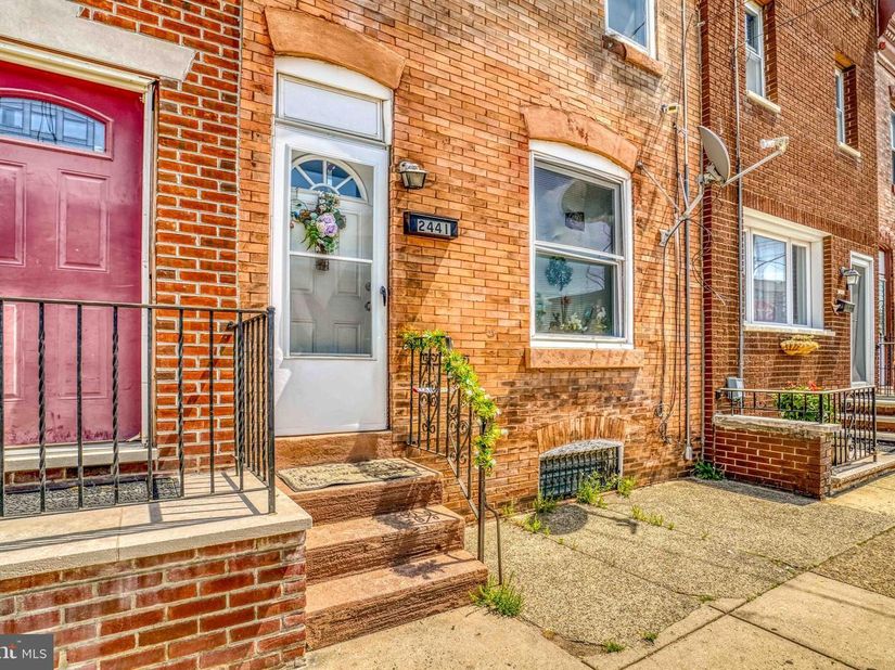 2441 E Indiana Avenue, Philadelphia PA 19134