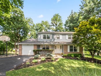 801 Pardee Lane